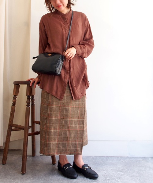 ENあしながおじさん（エンアシナガオジサン）の「防水｜ビットモカローファー　5360389（ローファー・レディース・ダークベージュ/ブラック/アイボリー/ダークブラウン/ライトブラウン/グレイッシュベージュ/オリーブ/ライトグリーン/チョコ/ブラウン/ネイビー/ライトカーキ/シルバー/クリアブラック・22.5cm/23.5cm/24.5cm/23.0cm/24.0cm/22.0cm/25.0cm/24cm/23cm/22cm/25cm）」の21枚目の写真