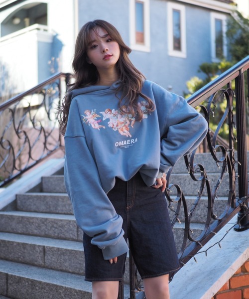 INTER FACTORY（インターファクトリー）の「ファッションインフルエンサー poyo×Asubi×yuu - angelプリントパーカー　made in INTER FACTORY（パーカー・レディース・ミント/ホワイト/ブルー・FREE）」の20枚目の写真