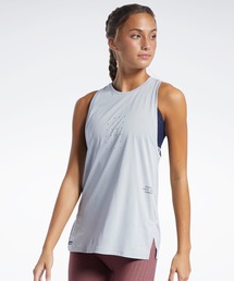 Reebok - リーボック ヘザーブラウン タンクトップ Reebok（リーボック）の「Heather Brownロングブラ（タンク