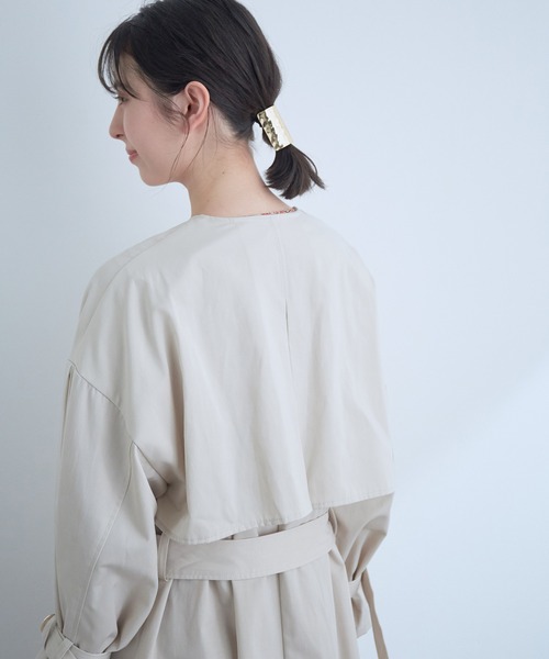VIS（ビス）の「【撥水】【花粉ガード】ノーカラー袖ボリュームコート（トレンチコート・レディース・ライトグリーン/ベージュ系その他/キャメル・S/M/SS）」の7枚目の写真