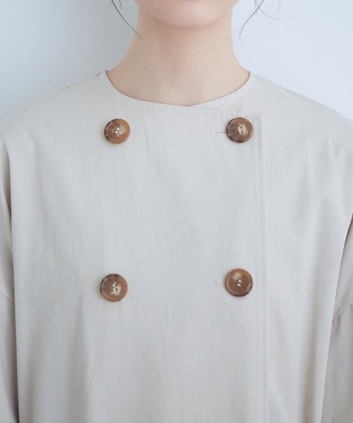 VIS（ビス）の「【撥水】【花粉ガード】ノーカラー袖ボリュームコート（トレンチコート・レディース・ライトグリーン/ベージュ系その他/キャメル・S/M/SS）」の8枚目の写真