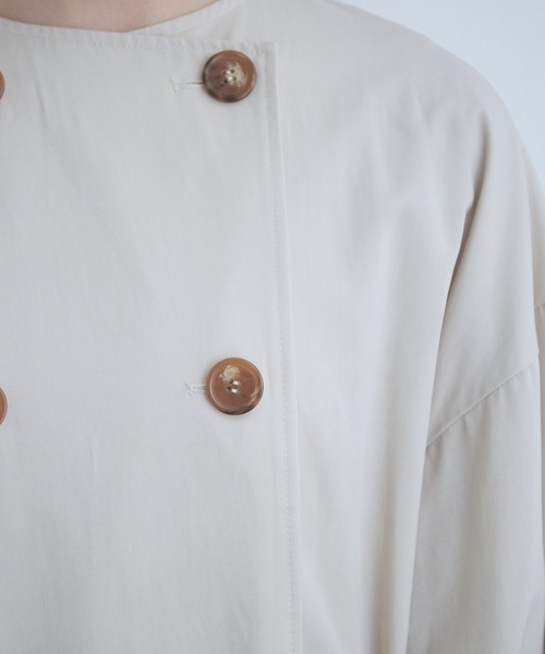 VIS（ビス）の「【撥水】【花粉ガード】ノーカラー袖ボリュームコート（トレンチコート・レディース・ライトグリーン/ベージュ系その他/キャメル・S/M/SS）」の9枚目の写真