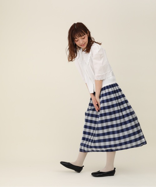 sakishimatokyo（サキシマトーキョー）の「【ZOZO限定】サキシマamp「ブロックチェックノスカート」（スカート・レディース・ブラック/ネイビー・FREE）」の6枚目の写真