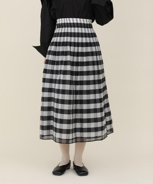 sakishimatokyo（サキシマトーキョー）の「【ZOZO限定】サキシマamp「ブロックチェックノスカート」（スカート・レディース・ブラック/ネイビー・FREE）」の5枚目の写真
