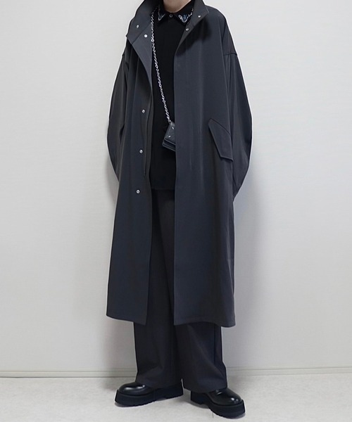 Loose/ルース(ルース)の「ドレープトロミ ローズ刺繍シャツ(シャツ/ブラウス・メンズ・ブラック/オフホワイト/ホワイト/チャコールグレー/グレイッシュブルー/ブラック系/ホワイト系/バーガンディー/グレー系・S/M/L/XS)」の10枚目の写真