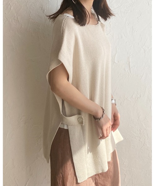She's Closet(シーズクローゼット)の「サイドベルト付きポンチョニットベスト(ベスト・レディース・ブラック/ベージュ/アイボリー/モカ・FREE)」の16枚目の写真