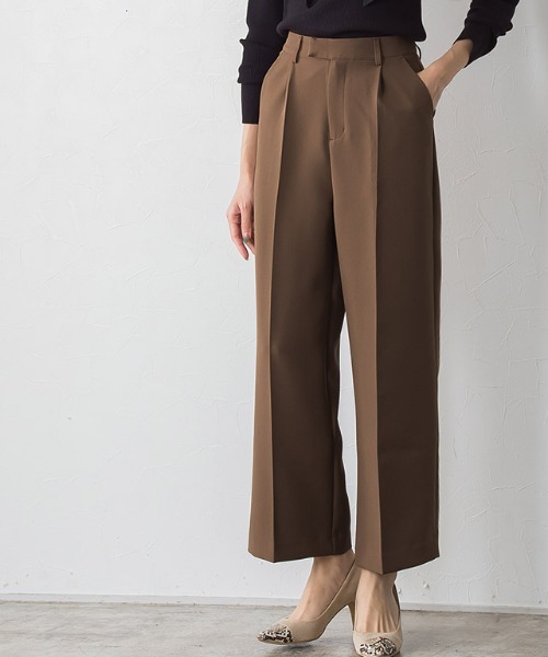 センタープレスボックスパンツ