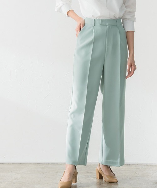 センタープレスボックスパンツ