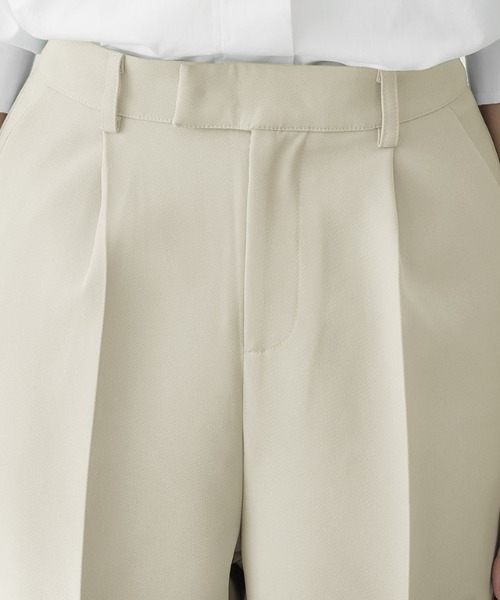 Pierrot(ピエロ)の「センタープレスボックスパンツ(その他パンツ・レディース・ホワイト/ブラック/グレー/ピンク/イエロー/ミント/ライトベージュ/マスタード/ブラウン/グレー系その他/ラベンダー/グリーン/ブルーグリーン/モカ/ワインレッド/ピンク系その他/ネイビー・M/L/PS/PM/PL/TL/TM/S)」の21枚目の写真