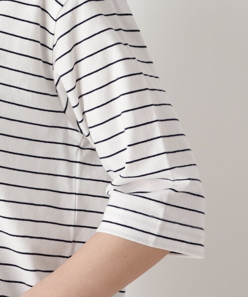 pink adobe（ピンクアドベ）の「◆【M-LL】【洗える】スクエアスリット5分袖Tシャツ（Tシャツ/カットソー・レディース・チャコールグレー/オフホワイト/ライトグリーン/ホワイト系5・40/38/42）」の9枚目の写真