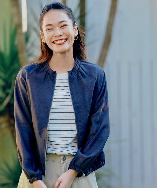 pink adobe（ピンクアドベ）の「◆【M-LL】【洗える】スクエアスリット5分袖Tシャツ（Tシャツ/カットソー・レディース・チャコールグレー/オフホワイト/ライトグリーン/ホワイト系5・40/38/42）」の11枚目の写真