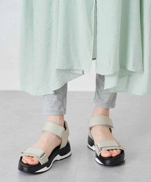 ORiental TRaffic（オリエンタルトラフィック）の「厚底ナイロンスポーティサンダル/11207（サンダル・レディース・ブラック/パープル/ブラウン/グレー・LL/3L/SS/S/M/L）」の3枚目の写真