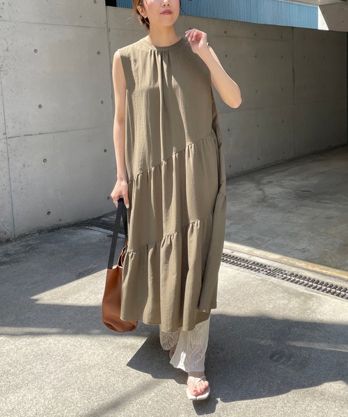 CAPRICIEUX LE'MAGE（カプリシューレマージュ）の「ノースリティアードワンピース（ワンピース・レディース・ブラック/カーキ/ライム・FREE）」の20枚目の写真