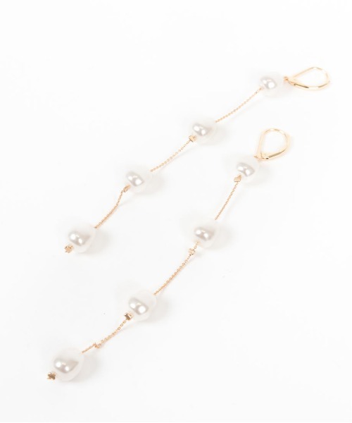 RANDA（ランダ）の「4連ロングパールピアス（ピアス（両耳用）・レディース・ゴールド/シルバー・FREE）」の4枚目の写真
