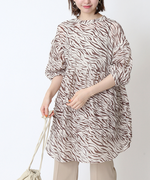 Simplicite（サンプリシテ）の「バックリボンスタンド襟チュニック◆（シャツ/ブラウス・レディース・ブラック/ブラウン/オレンジ/アイボリー・FREE）」の3枚目の写真