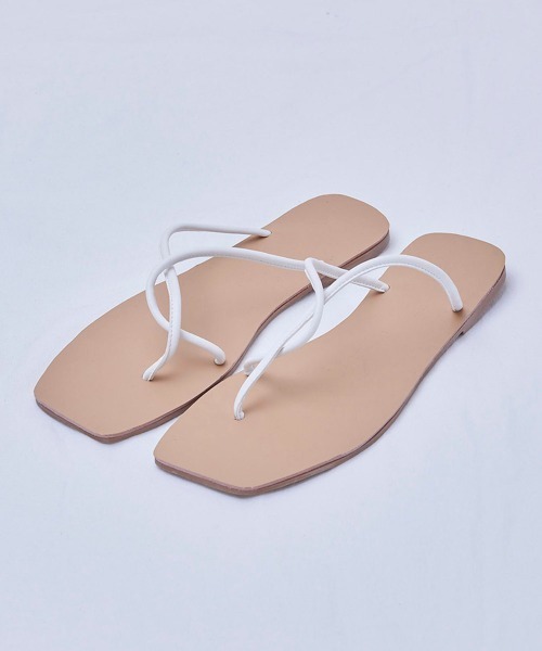 LIPSTAR（リップスター）の「ねじりトングサンダル（サンダル・レディース・ブラック/ベージュ/オフホワイト・23.5cm/24.5cm）」の9枚目の写真