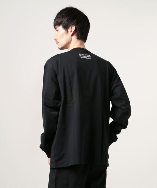 AVIREX(アヴィレックス)の「AVIREX/アヴィレックス/ L/S AFC TRIANGLE T-SHIRT/フューチャーコマンド トライアングルTシャツ(Tシャツ/カットソー・メンズ・ブラック/オフホワイト/ライトブルーグレー/ブラウン系その他2・XX-LARGE/MEDIUM/X-LARGE/LARGE)」の5枚目の写真