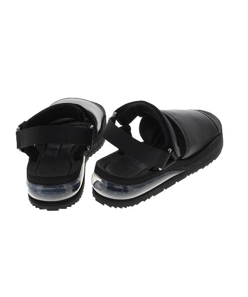 Maison U(メゾン ユー)の「メゾン ユー/MAISON U エアスポーツスライダーサンダル(サンダル・メンズ・ブラック・41/42)」の5枚目の写真