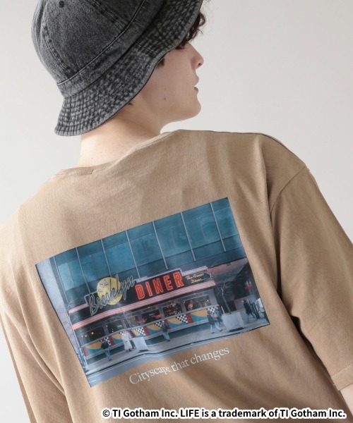 RAGEBLUE（レイジブルー）の「【LIFE】フォトプリントTシャツ/954544（Tシャツ/カットソー・メンズ・ホワイト/ベージュ/グレー/その他19・MEDIUM/LARGE）」の4枚目の写真