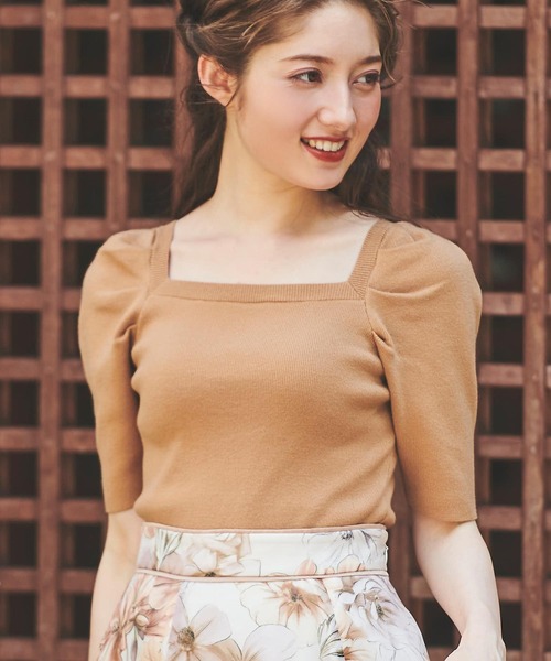 NOELA（ノエラ）の「ウォッシャブルパワショルニット（ニット/セーター・レディース・ブラック/オフホワイト/ボルドー/キャメル/モカ・FREE）」の4枚目の写真