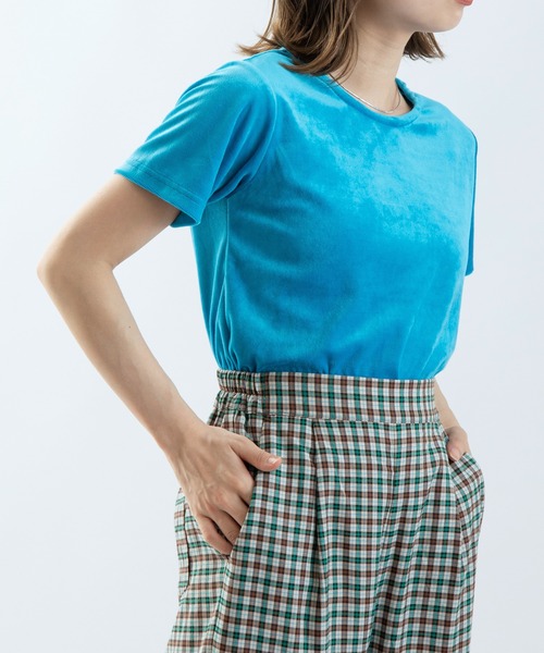 UNSPARE（アンスペア）の「■【UNSPARE/アンスペア】ベロアTシャツ/WEB限定一部店舗限定（Tシャツ/カットソー・レディース・グリーン/ブルー/オレンジ・FREE）」の11枚目の写真