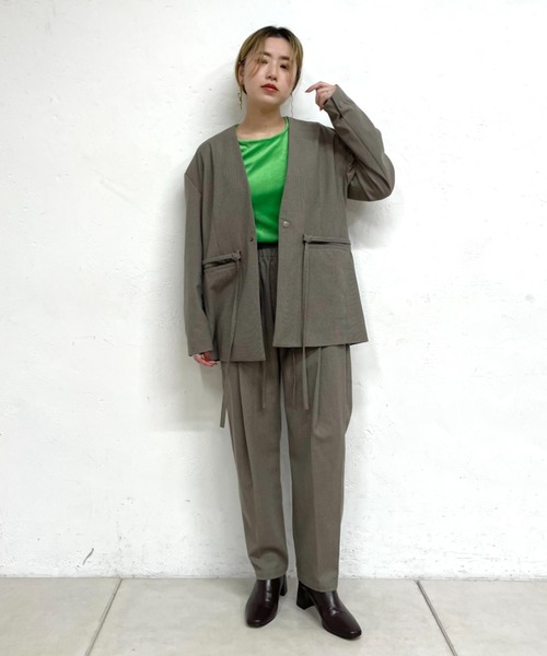 UNSPARE（アンスペア）の「■【UNSPARE/アンスペア】ベロアTシャツ/WEB限定一部店舗限定（Tシャツ/カットソー・レディース・グリーン/ブルー/オレンジ・FREE）」の4枚目の写真