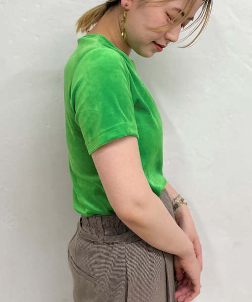 UNSPARE（アンスペア）の「■【UNSPARE/アンスペア】ベロアTシャツ/WEB限定一部店舗限定（Tシャツ/カットソー・レディース・グリーン/ブルー/オレンジ・FREE）」の7枚目の写真