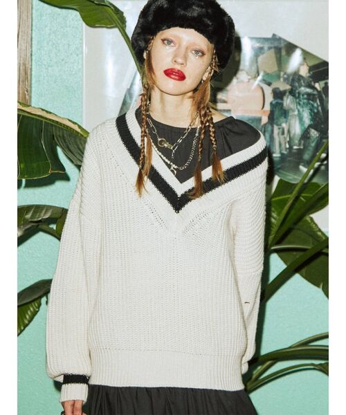 jouetie（ジュエティ）の「ラインニットレイヤードワンピース（ワンピース・レディース・オフホワイト/ブラック/ベージュ・MEDIUM）」の7枚目の写真