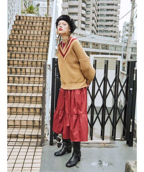 jouetie（ジュエティ）の「ラインニットレイヤードワンピース（ワンピース・レディース・オフホワイト/ブラック/ベージュ・MEDIUM）」の20枚目の写真