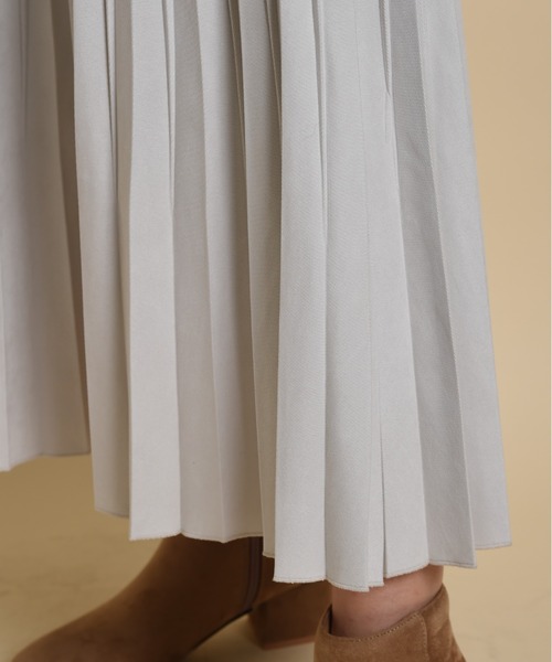 INTERPLANET（インタープラネット）の「マイクロコーデュロイプリーツスカート（スカート・レディース・ラベンダー/ライラック/グレイッシュベージュ・FREE）」の6枚目の写真