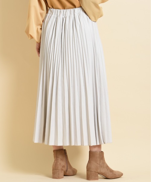 INTERPLANET（インタープラネット）の「マイクロコーデュロイプリーツスカート（スカート・レディース・ラベンダー/ライラック/グレイッシュベージュ・FREE）」の21枚目の写真