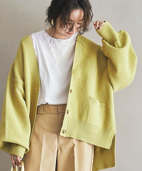 coen（コーエン）の「［洗える］軽量ビッグニットカーディガン（WEB限定カラー）（カーディガン/ボレロ・レディース・ブラック/ベージュ/グレー/オフホワイト/ライム/イエロー/ロイヤルブルー・MEDIUM/LARGE）」の7枚目の写真