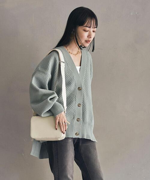coen（コーエン）の「［洗える］軽量ビッグニットカーディガン（WEB限定カラー）（カーディガン/ボレロ・レディース・ブラック/ベージュ/グレー/オフホワイト/ライム/イエロー/ロイヤルブルー・MEDIUM/LARGE）」の10枚目の写真
