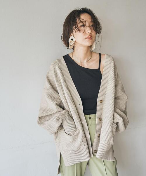 coen（コーエン）の「［洗える］軽量ビッグニットカーディガン（WEB限定カラー）（カーディガン/ボレロ・レディース・ブラック/ベージュ/グレー/オフホワイト/ライム/イエロー/ロイヤルブルー・MEDIUM/LARGE）」の16枚目の写真