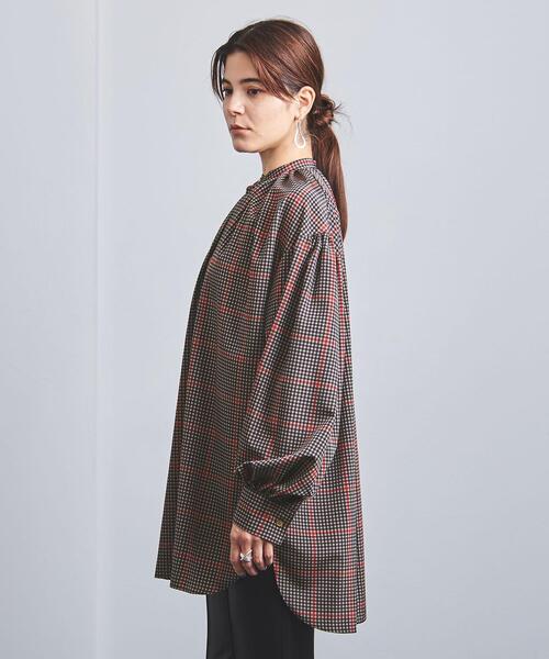 HYKE(ハイク)の「<HYKE(ハイク)>PLAID ギャザー シャツ ■■■(シャツ/ブラウス・レディース・ベージュ・1/2)」の3枚目の写真