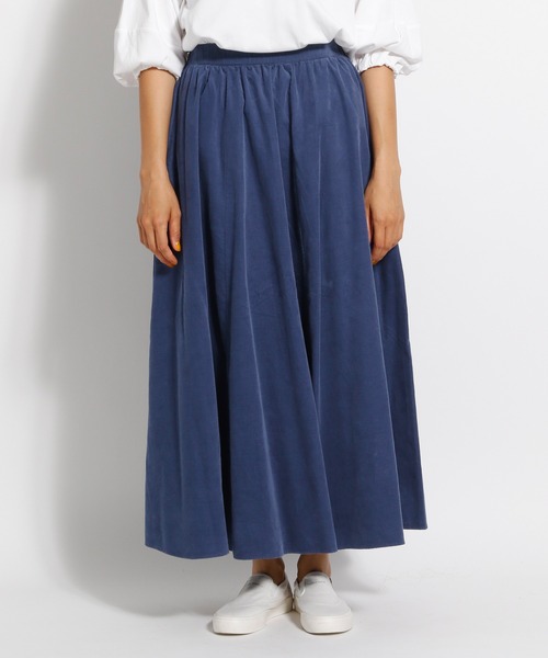 niko and...（ニコアンド）の「Tenderコールフレアマキシスカート（スカート・レディース・ブルー/ボルドー/モカ/アイボリー・MEDIUM/LARGE）」の6枚目の写真