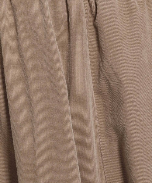 niko and...（ニコアンド）の「Tenderコールフレアマキシスカート（スカート・レディース・ブルー/ボルドー/モカ/アイボリー・MEDIUM/LARGE）」の11枚目の写真