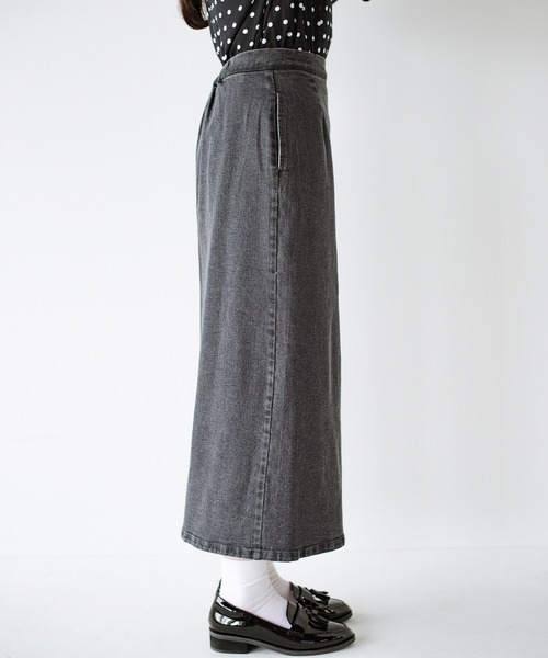 haco!（ハコ）の「カジュアルと女っぽの共存！デニムをレディに着こなす　楽ちんストレッチ素材の長ーーく着られるデニムスカートby who made me（デニムスカート・レディース・グレー・SMALL/MEDIUM/LARGE/X-LARGE）」の21枚目の写真