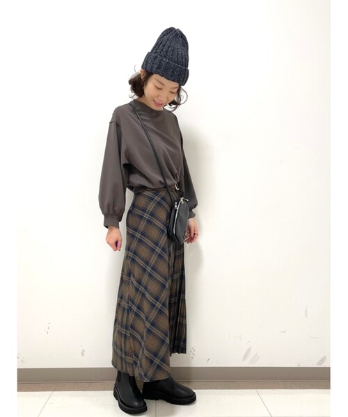 DRESKIP（ドレスキップ）の「◆ゆるシルエット袖口ギャザートップス（Tシャツ/カットソー・レディース・ライトパープル/ライトグレー/ダークブラウン/ブラック・03/04/02）」の7枚目の写真