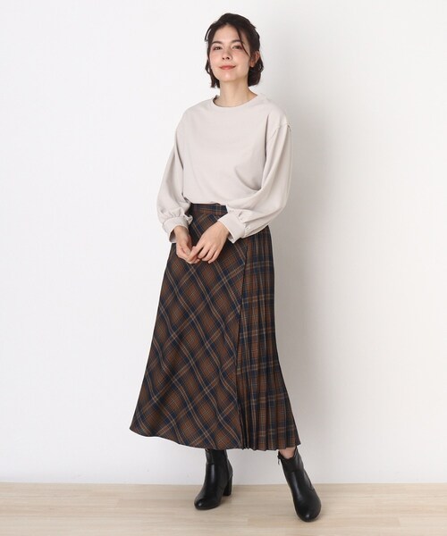 DRESKIP（ドレスキップ）の「◆ゆるシルエット袖口ギャザートップス（Tシャツ/カットソー・レディース・ライトパープル/ライトグレー/ダークブラウン/ブラック・03/04/02）」の22枚目の写真