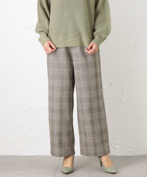 NAVY（ネイビー）の「TRチェック 裏フリースボンディング ワイドパンツ（その他パンツ・レディース・ブラック/ベージュ/ブラウン/ライトベージュ・M/L）」の2枚目の写真