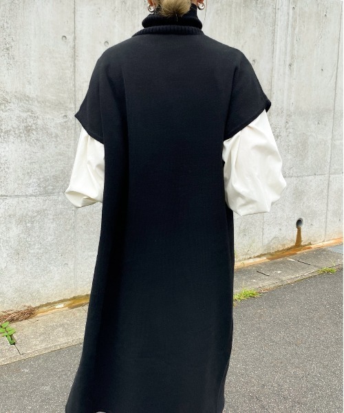 y/m by RIKA（イムバイリカ）の「ハイネックラップニットロングトップス（ニット/セーター・レディース・ブラック・FREE）」の4枚目の写真