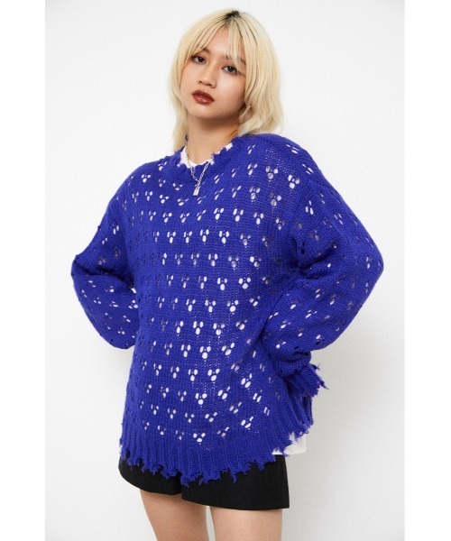 LAGUA GEM（ラグアジェム）の「HOLE LG KNIT TOPS（ニット/セーター・レディース・レッド/ブルー/ブラック・FREE）」の2枚目の写真