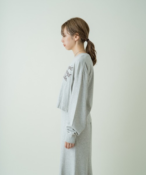 Kastane（カスタネ）の「【サイズ展開あり】刺繍ウェーブロゴロンTee（Tシャツ/カットソー・レディース・パープル/モカ/ライトグレー・XL/M）」の8枚目の写真