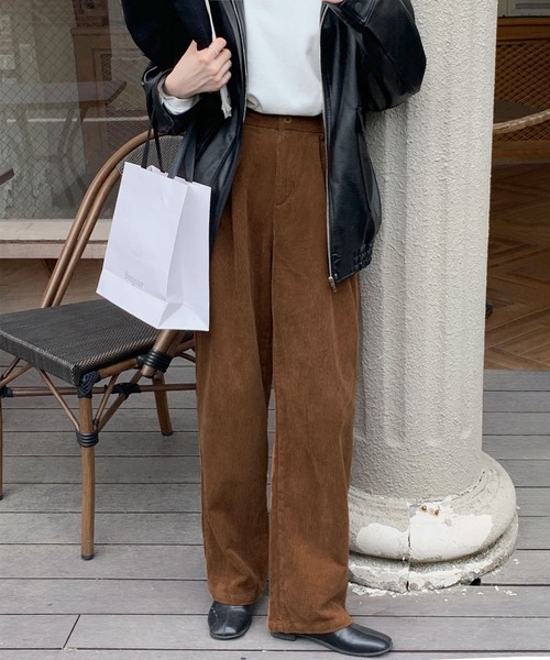 Jewelobe（ジュエローブ）の「コーデュロイカラーワイドパンツ（スラックス・レディース・ブラウン/ピンク/グリーン/アイボリー/ネイビー/ブラック・S/M）」の15枚目の写真