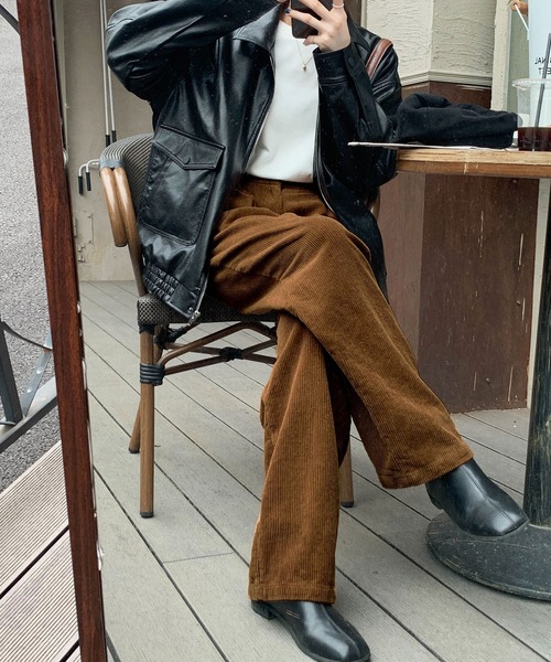 Jewelobe（ジュエローブ）の「コーデュロイカラーワイドパンツ（スラックス・レディース・ブラウン/ピンク/グリーン/アイボリー/ネイビー/ブラック・S/M）」の16枚目の写真