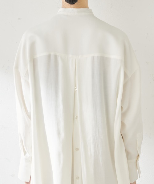 SHENERY（シーナリー）の「ヨーク切替ロングシャツワンピース（ワンピース・レディース・ネイビー/オフホワイト/ベージュ・FREE）」の12枚目の写真