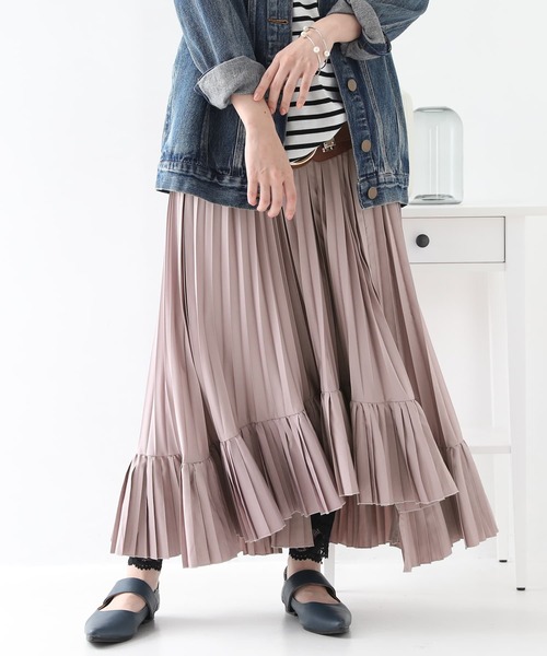 osharewalker(オシャレウォーカー)の「【廃盤】『アシメボリュームプリーツスカート』(スカート・レディース・ブラック/カーキ/ピンク/グレイッシュブルー・FREE)」の1枚目の写真