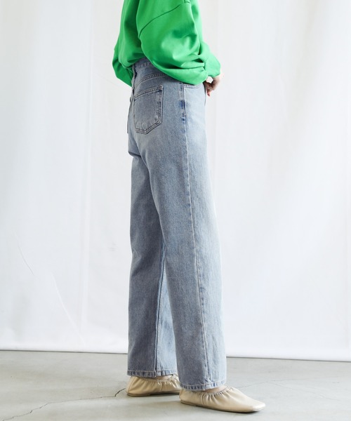 select MOCA(セレクトモカ)の「ビンテージストレートデニムパンツ(デニムパンツ・レディース・ライトインディゴブルー・SMALL/MEDIUM/LARGE)」の6枚目の写真