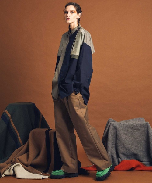 MAISON SPECIAL（メゾンスペシャル）の「《ユニセックスアイテム》【FACT FASHION】インサイドアウトプライムオーバーバイカラーバンドカラーシャツ 【MAISON SPECIAL/メゾンスペシャル】（シャツ/ブラウス・メンズ・ブラック/ネイビー・1/2）」の17枚目の写真